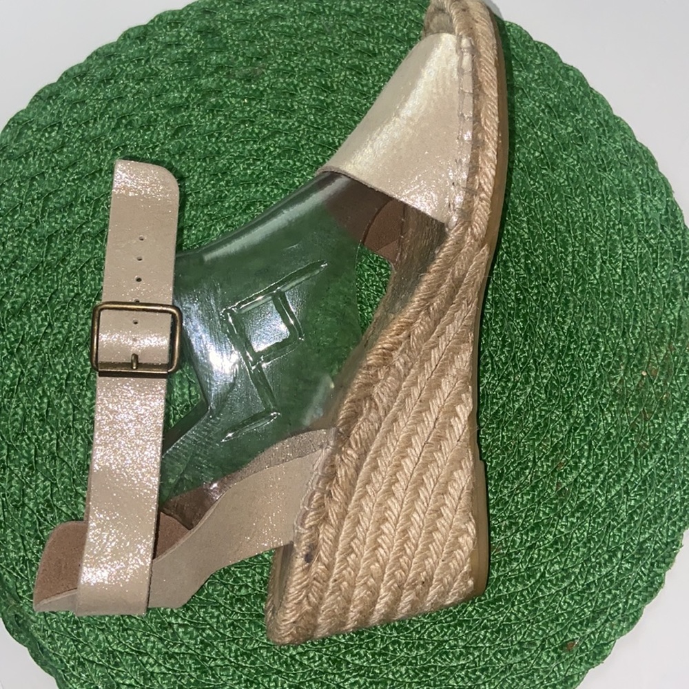J.Crew - Picture 2 of 16